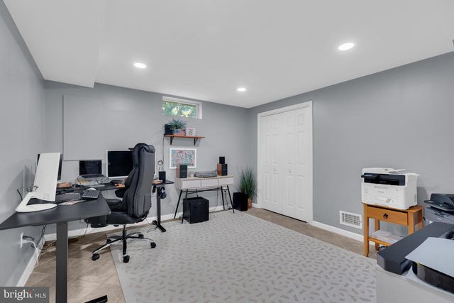 7707 LAKE GLEN DR, Glenn Dale, MD 20769
