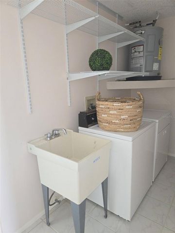 3466 SUTTON PLACE, Palm Harbor, FL 34684