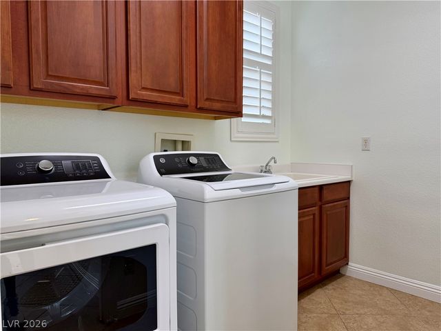 7873 Sleeping Lily Drive, Las Vegas, NV 89178