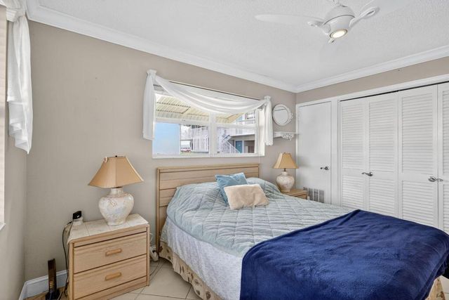 480 Horizons W 104, Boynton Beach, FL 33435