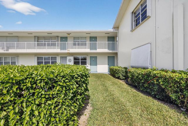 480 Horizons W 104, Boynton Beach, FL 33435