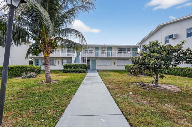 480 Horizons W 104, Boynton Beach, FL 33435