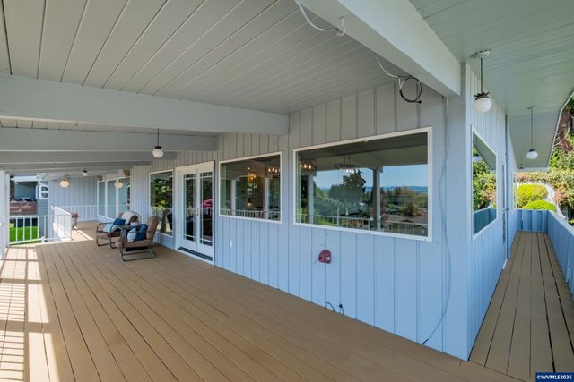 3337 13th St SE, Salem, OR 97302