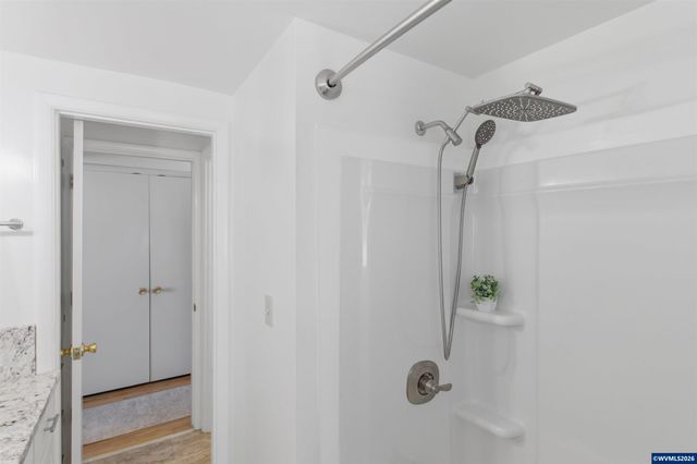 3337 13th St SE, Salem, OR 97302