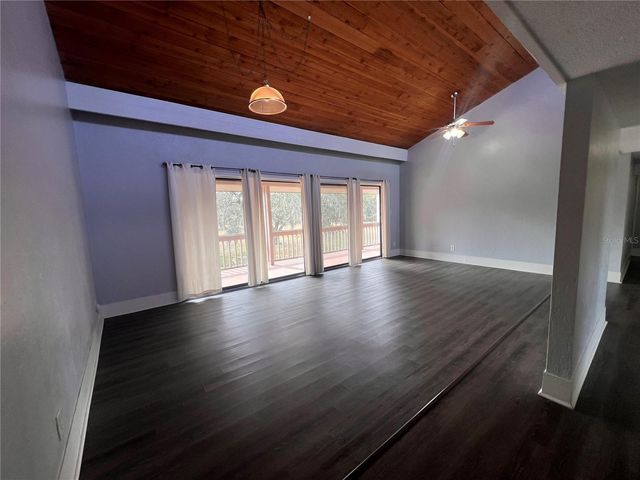 2266 BURNWAY ROAD 2266, Haines City, FL 33844