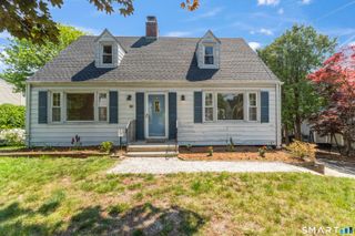 40 Cowan Avenue, Stamford, CT 06906