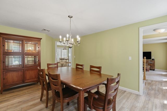 115 Hunter Road, Uxbridge, MA 01569