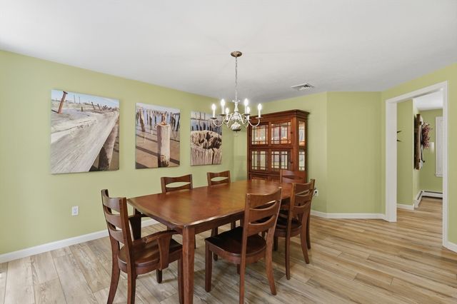 115 Hunter Road, Uxbridge, MA 01569