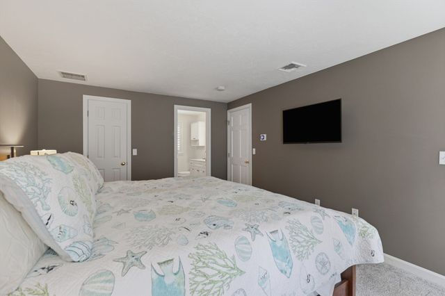 115 Hunter Road, Uxbridge, MA 01569