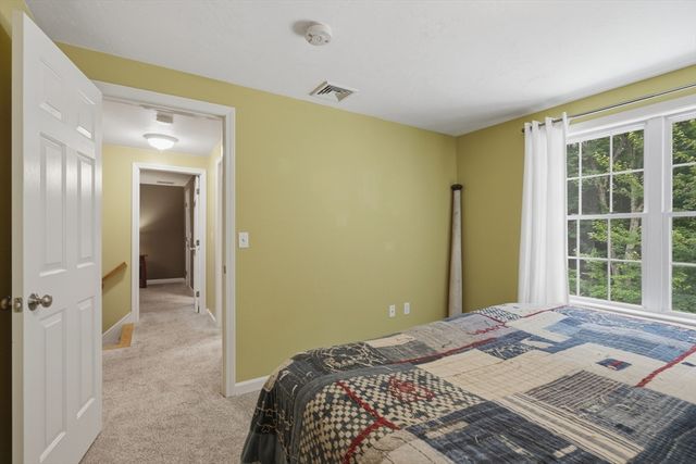 115 Hunter Road, Uxbridge, MA 01569
