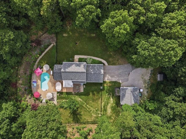 115 Hunter Road, Uxbridge, MA 01569