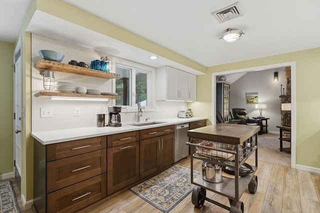 115 Hunter Road, Uxbridge, MA 01569