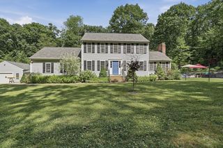 115 Hunter Road, Uxbridge, MA 01569