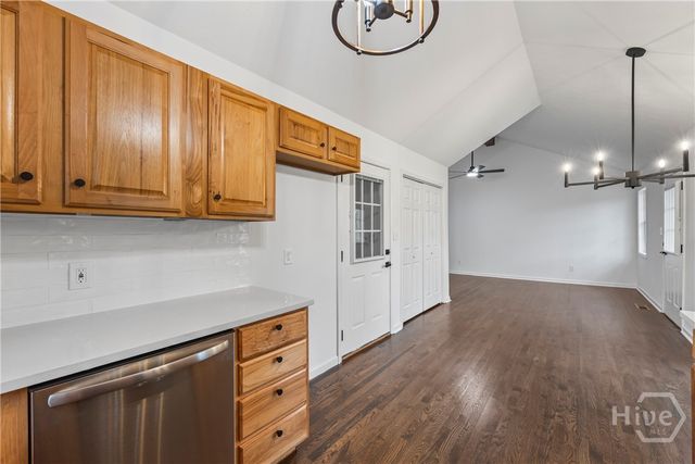 475 Hilltop Way, Toccoa, GA 30577