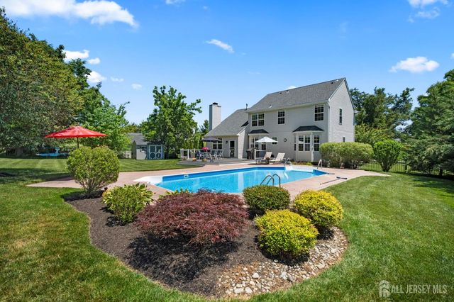 59 Amberfield Road, Robbinsville, NJ 08691