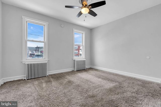 414 MIDDLESEX ST, Gloucester City, NJ 08030