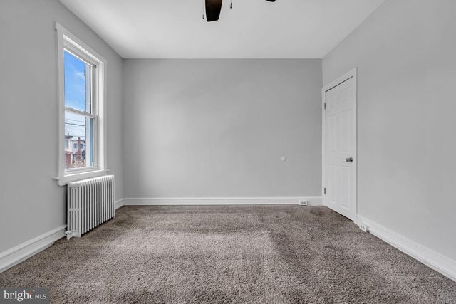 414 MIDDLESEX ST, Gloucester City, NJ 08030