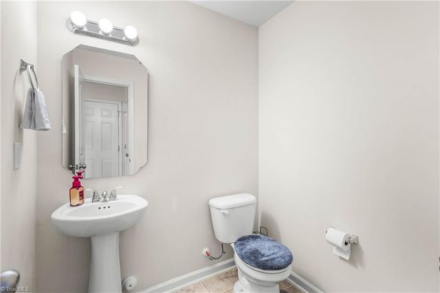 5009 Hogan Point Court, Winston-salem, NC 27127