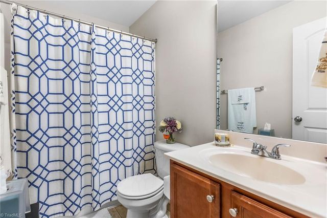 5009 Hogan Point Court, Winston-salem, NC 27127