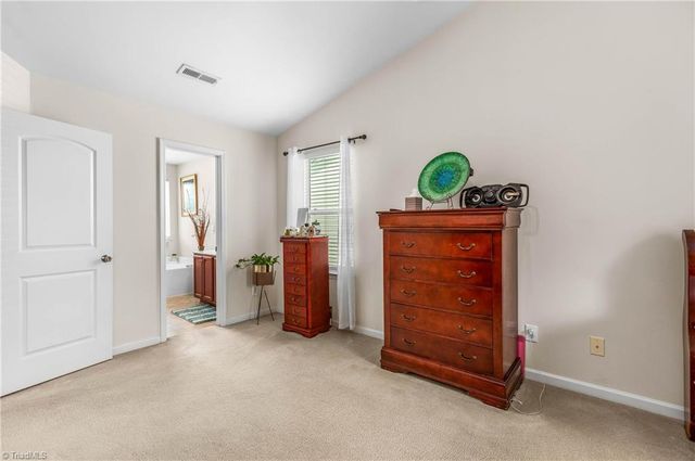5009 Hogan Point Court, Winston-salem, NC 27127