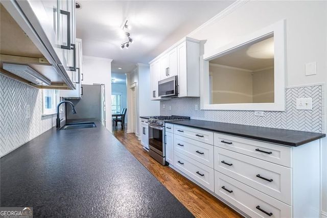 445 Loomis Avenue SE, Atlanta, GA 30312