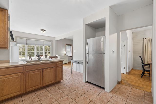4417 Yender Avenue, Lisle, IL 60532