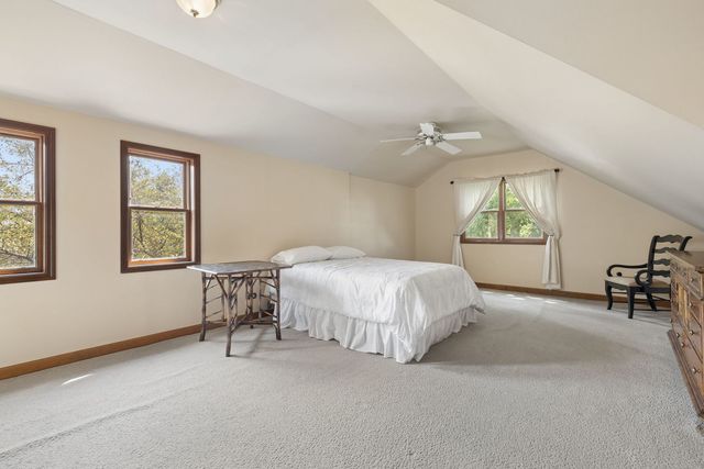 4417 Yender Avenue, Lisle, IL 60532
