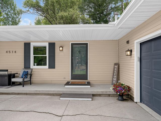 4514 W Salisbury Drive, Butman Twp, MI 48624