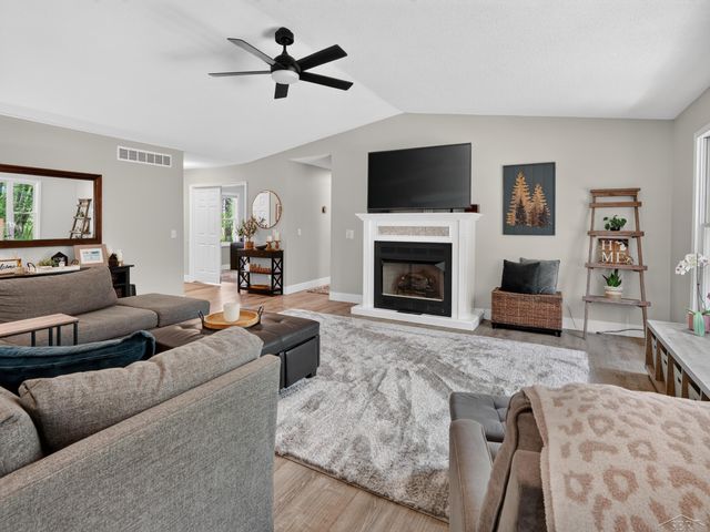 4514 W Salisbury Drive, Butman Twp, MI 48624