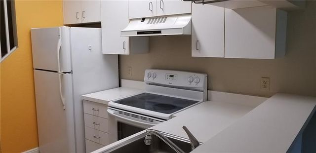 910 Coral Club Drive, Coral Springs, FL 33071