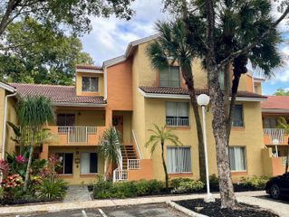 910 Coral Club Drive, Coral Springs, FL 33071