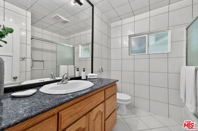 5412 W 124th Street, Hawthorne, CA 90250