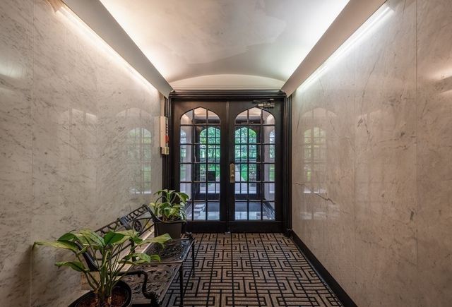 988 Memorial Dr 486, Cambridge, MA 02138