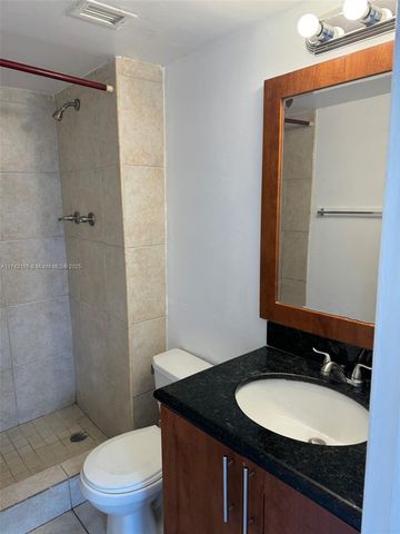 484 NW 165th St Rd A-516, Miami, FL 33169