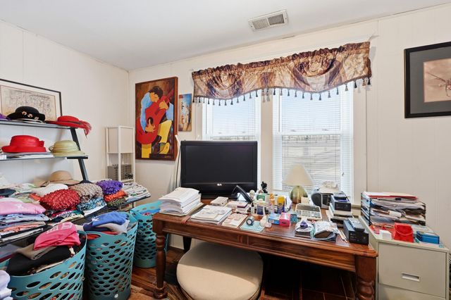 523 W High Street, Mt Sterling, KY 40353