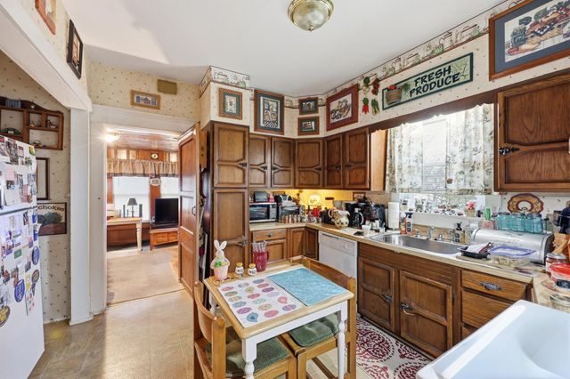 523 W High Street, Mt Sterling, KY 40353