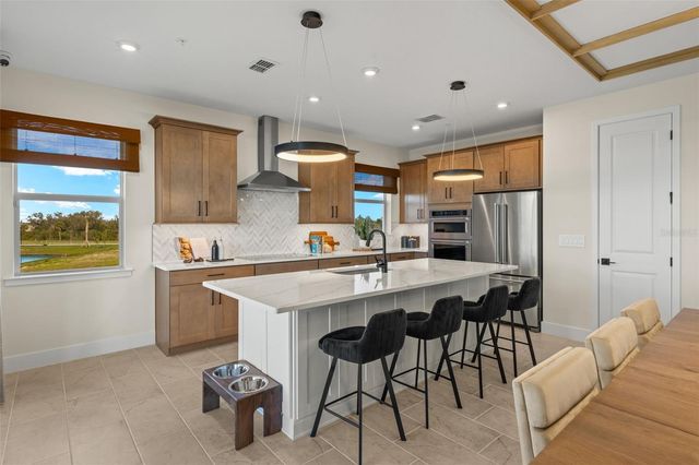 12807 JADE EMPRESS LOOP 201, Venice, FL 34293