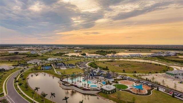 12807 JADE EMPRESS LOOP 201, Venice, FL 34293