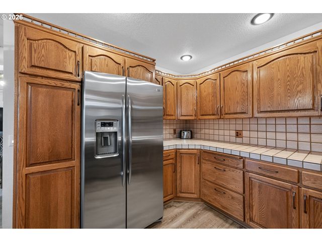 269 BAILEY Dr, Roseburg, OR 97471