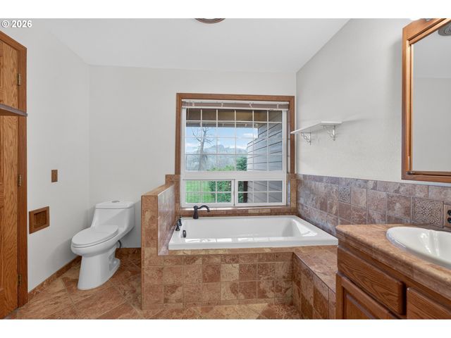 269 BAILEY Dr, Roseburg, OR 97471