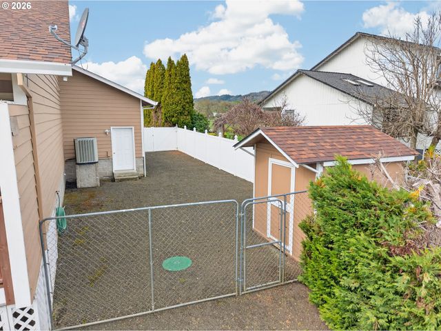 269 BAILEY Dr, Roseburg, OR 97471