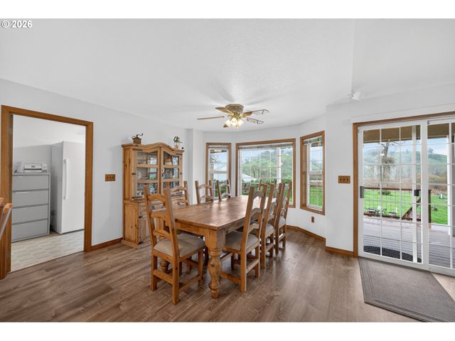 269 BAILEY Dr, Roseburg, OR 97471