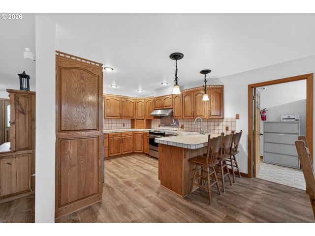 269 BAILEY Dr, Roseburg, OR 97471