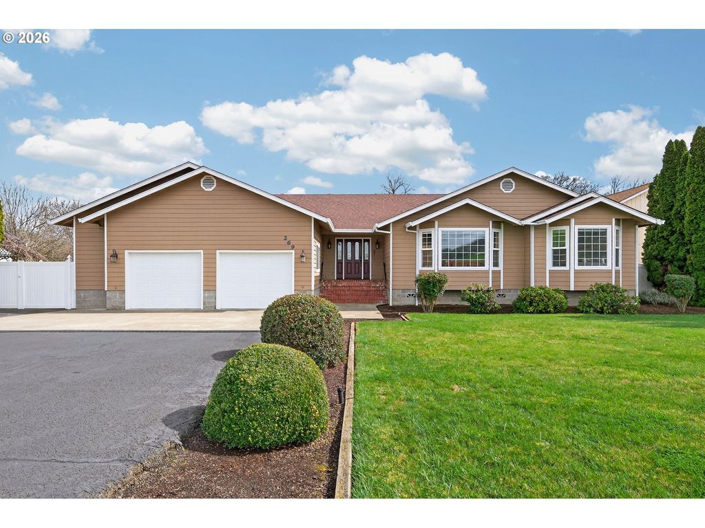 269 BAILEY Dr, Roseburg, OR 97471