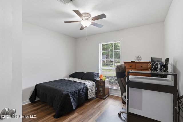 121 Deer Run, Pearl, MS 39208