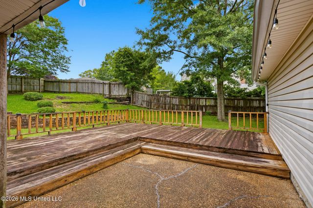 121 Deer Run, Pearl, MS 39208