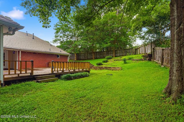 121 Deer Run, Pearl, MS 39208