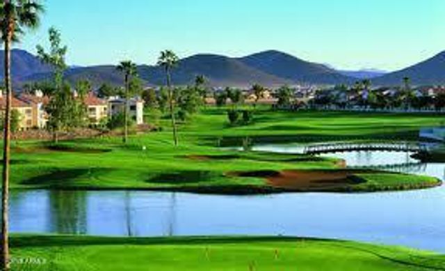 7401 W ARROWHEAD CLUBHOUSE Drive 1023, Glendale, AZ 85308