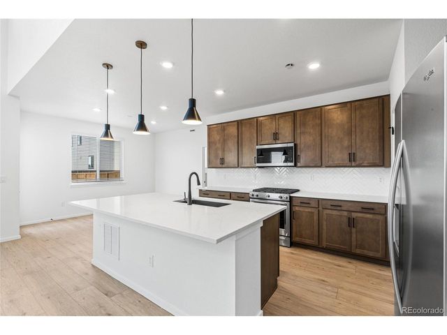 2174 S Ider Way, Aurora, CO 80018