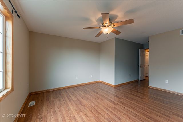 601 Orchard Hills Drive 1006, Norwalk, IA 50211